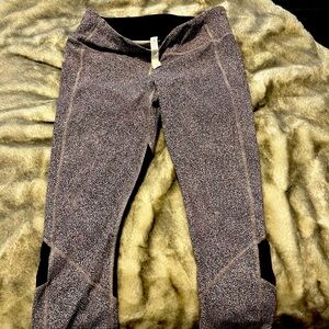 Lululemon capris leggings